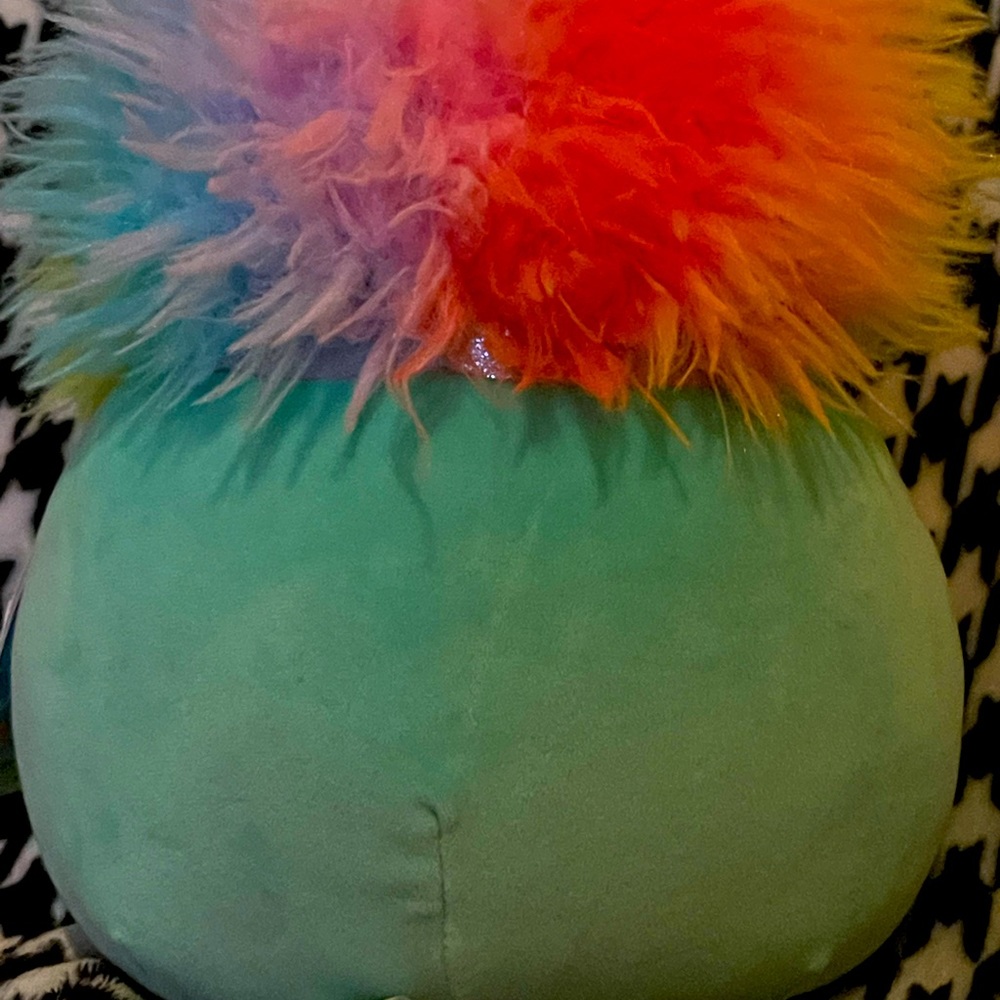 SQUISHMALLOW - Picture 3 of 5